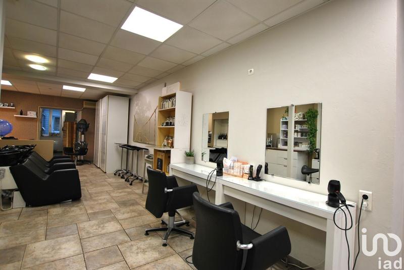 Local commercial - 102 m²