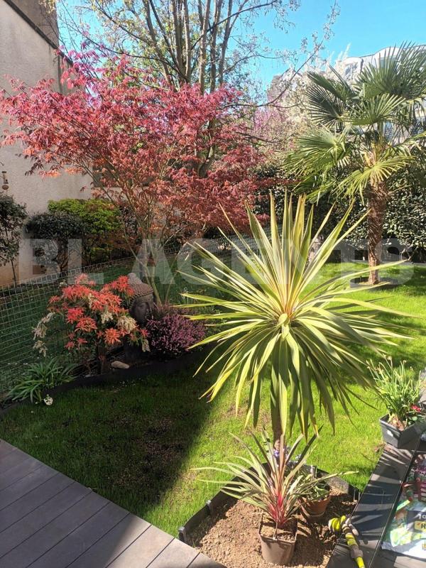 Appartement - 83 m² - 5 pièces