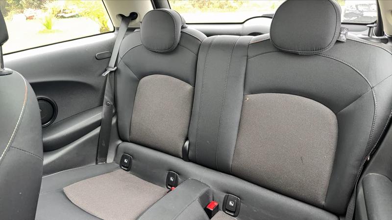 Mini Mini 1.2 75 Essential