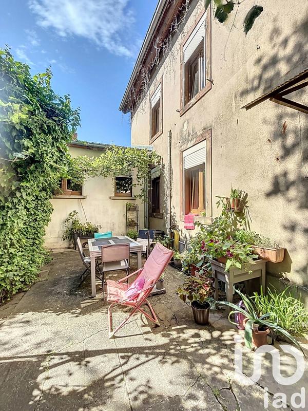 Maison - 220 m² - 9 pièces