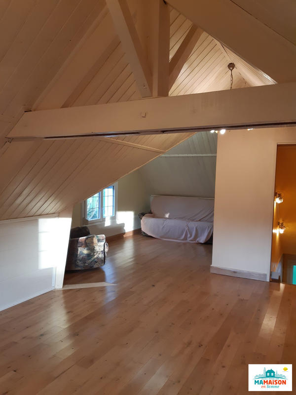 Maison - 133 m² - 6 pièces