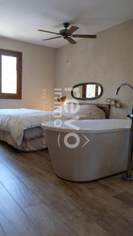 Villa - 180 m² - 4 pièces