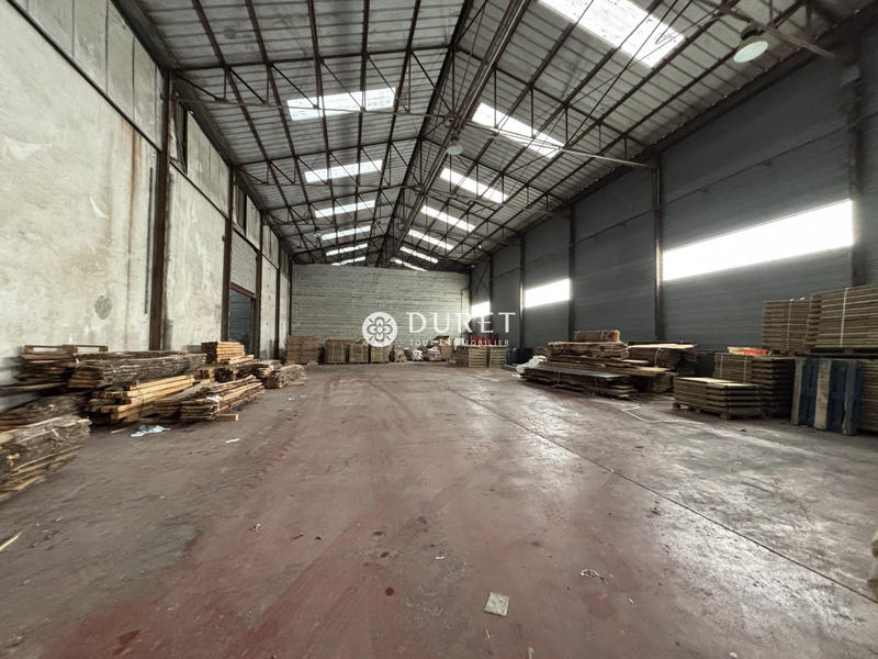 Local d'activités - 4 510 m²