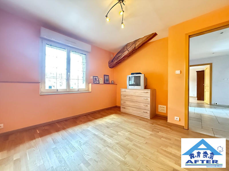 Maison - 197 m² - 6 pièces