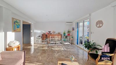 Appartement - 85 m² - 4 pièces