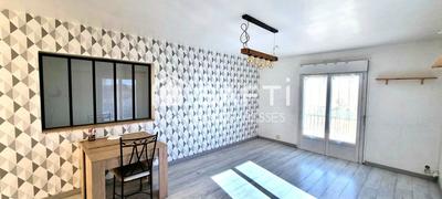 Maison - 162 m² - 5 pièces