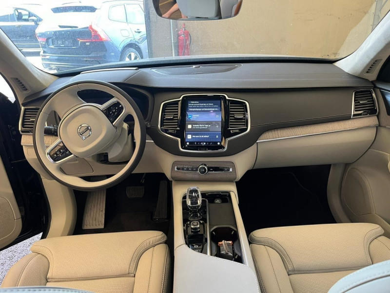 Volvo Xc90 Ultimate Dark T8 455hp Awd At 8 7 seats Recharge