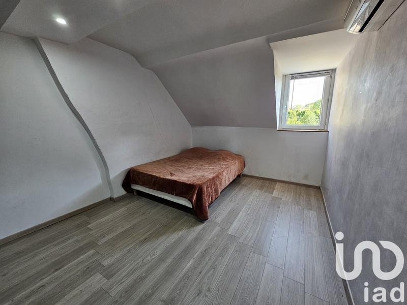 Maison - 259 m² - 11 pièces