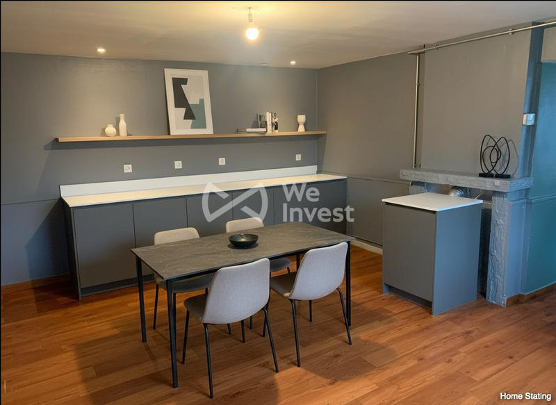 Maison traditionnelle - 105 m² - 6 pièces