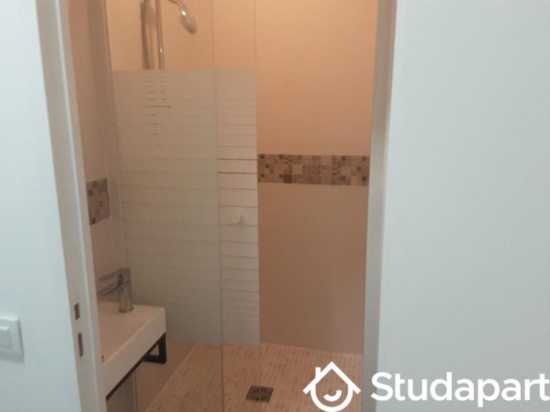 Chambre - 55 m² - 1 pièce