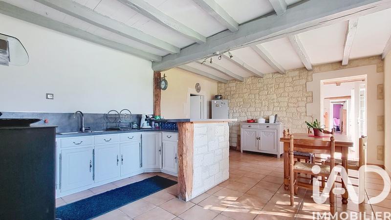 Maison - 205 m² - 6 pièces