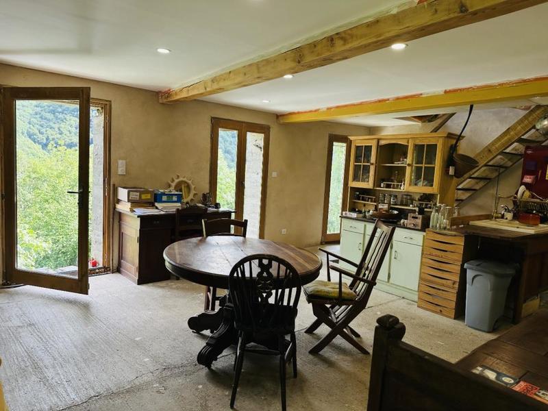 Maison - 120 m² - 3 pièces