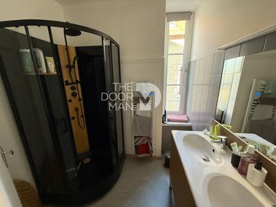 Duplex - 84 m² - 4 pièces