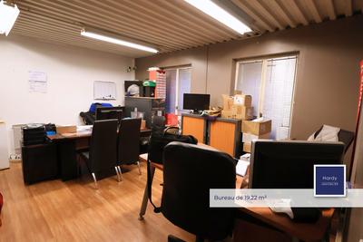 Local commercial - 187 m²