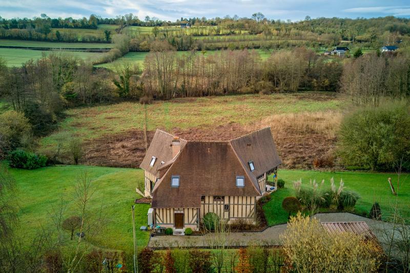 Maison - 273 m² - 7 pièces