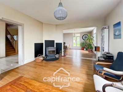 Maison bourgeoise - 212 m² - 8 pièces