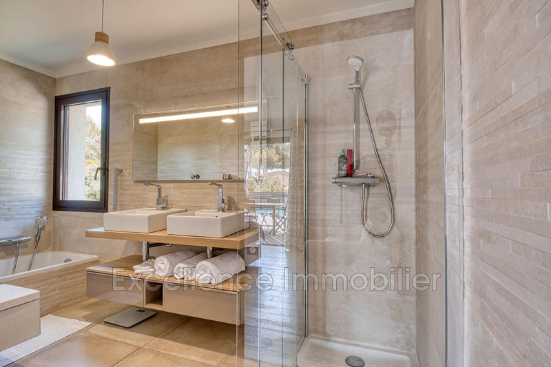 Villa - 150 m² - 4 pièces