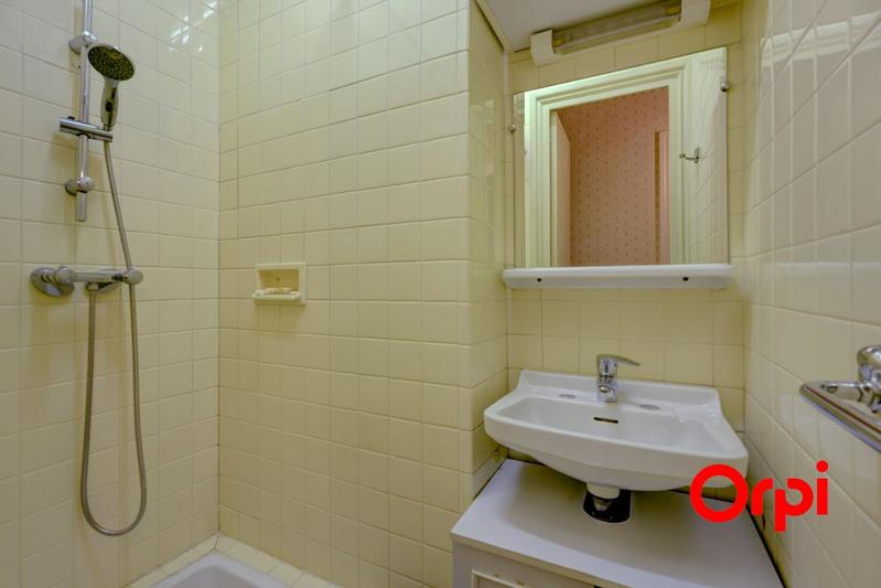 Appartement - 152 m² - 6 pièces