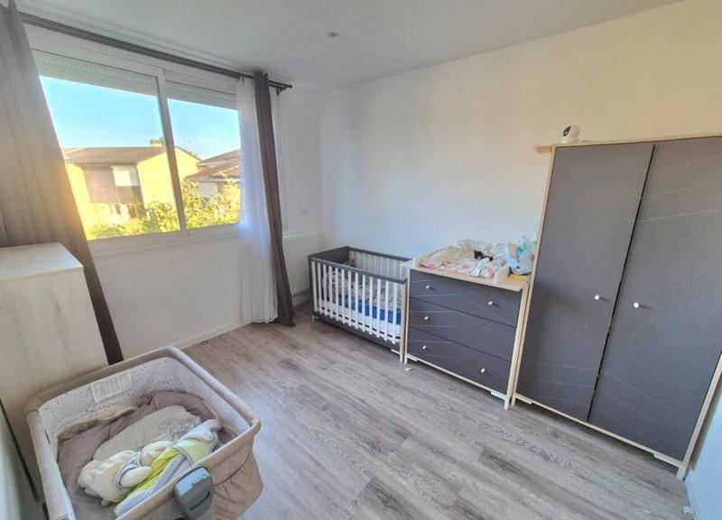 Maison - 111 m² - 6 pièces