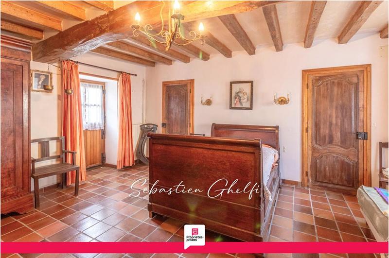 Maison - 155 m² - 7 pièces