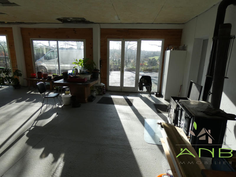 Maison - 204 m² - 6 pièces