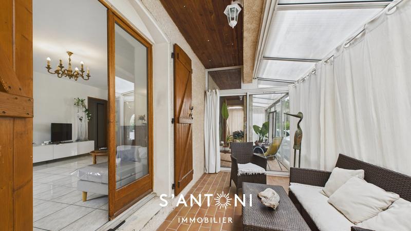 Maison - 82 m² - 3 pièces