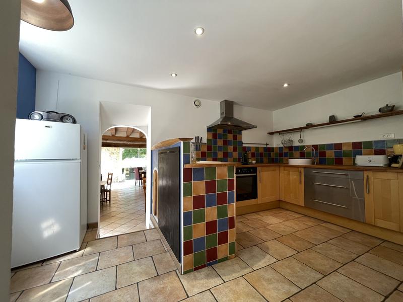 Maison ancienne - 204 m² - 10 pièces