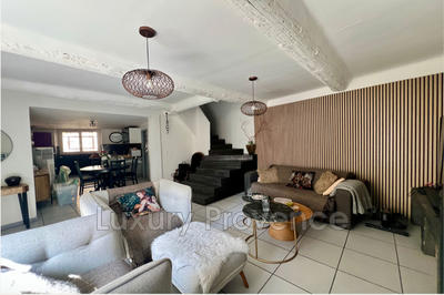 Appartement - 150 m² - 4 pièces