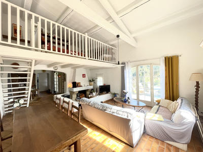 Maison - 158 m² - 6 pièces