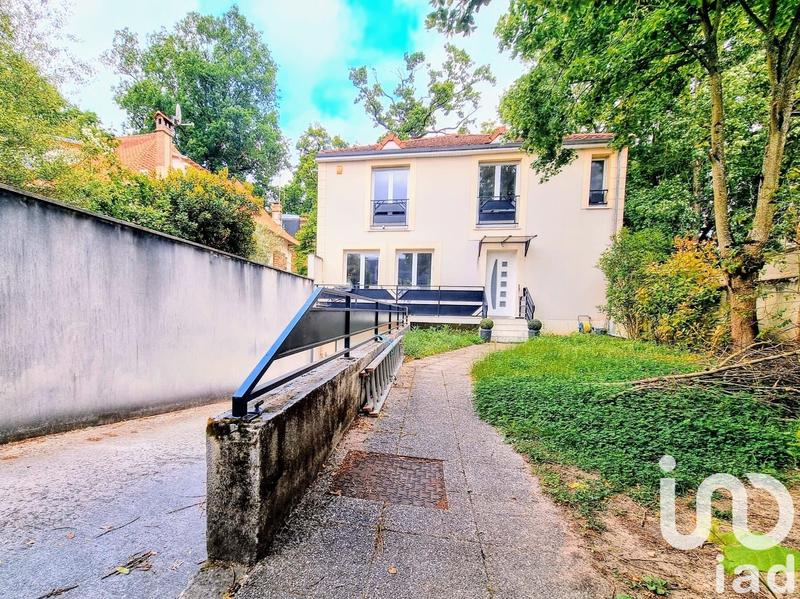 Maison - 160 m² - 7 pièces