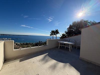 Appartement - 70 m² - 2 pièces