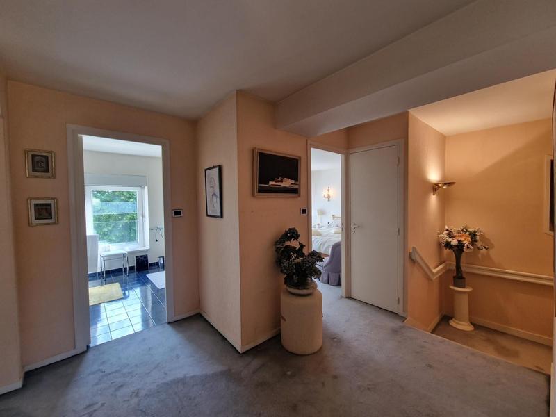 Maison - 380 m² - 9 pièces