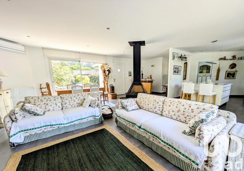 Maison - 162 m² - 5 pièces