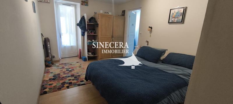 Maison - 350 m² - 17 pièces