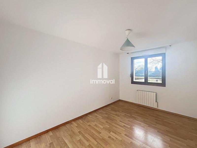 Appartement - 104 m² - 4 pièces