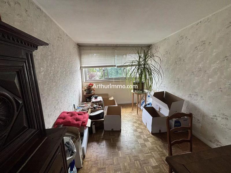 Appartement - 85 m² - 5 pièces