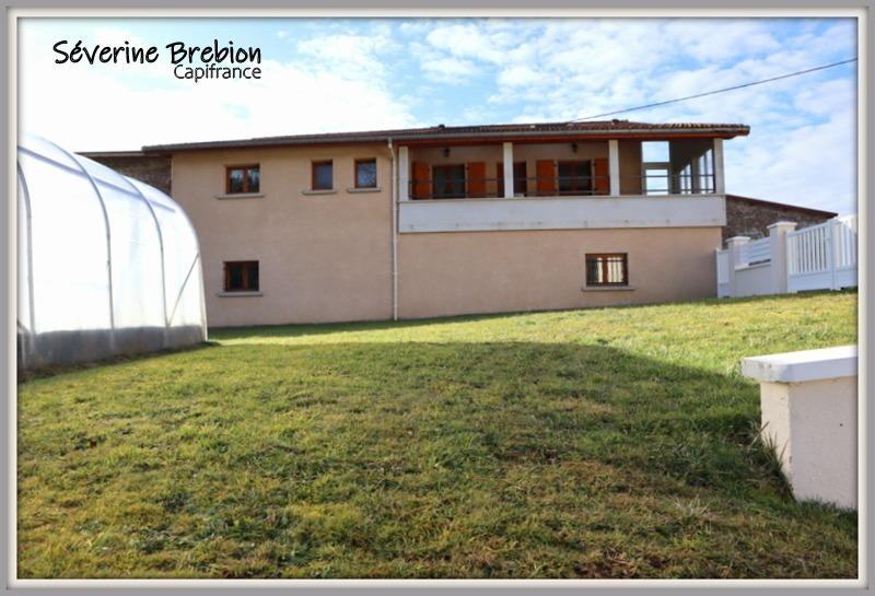 Maison - 93 m² - 4 pièces