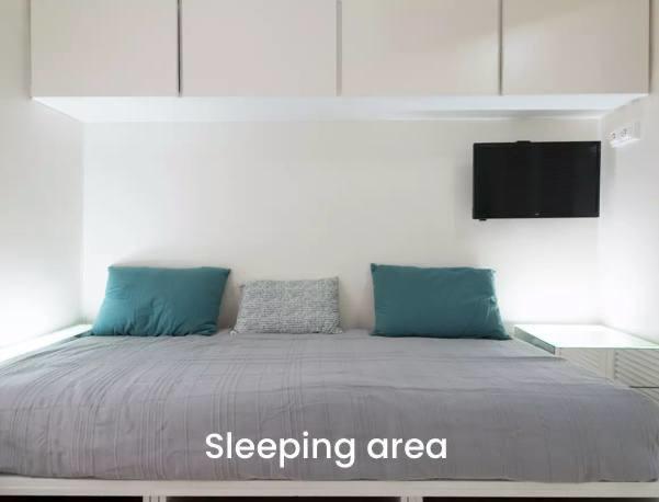 Studio - 10 m² - 1 pièce