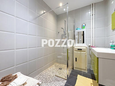 Appartement - 109 m² - 4 pièces