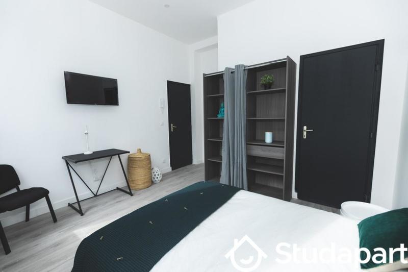 Chambre - 17 m² - 1 pièce