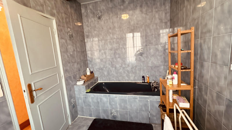 Maison de village - 215 m² - 8 pièces