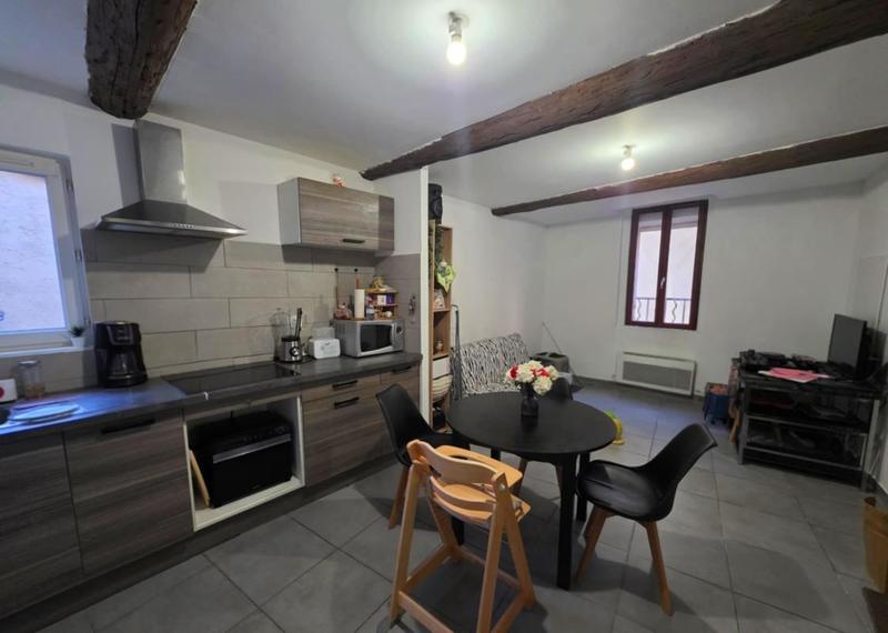 Immeuble - 238 m² - 12 pièces