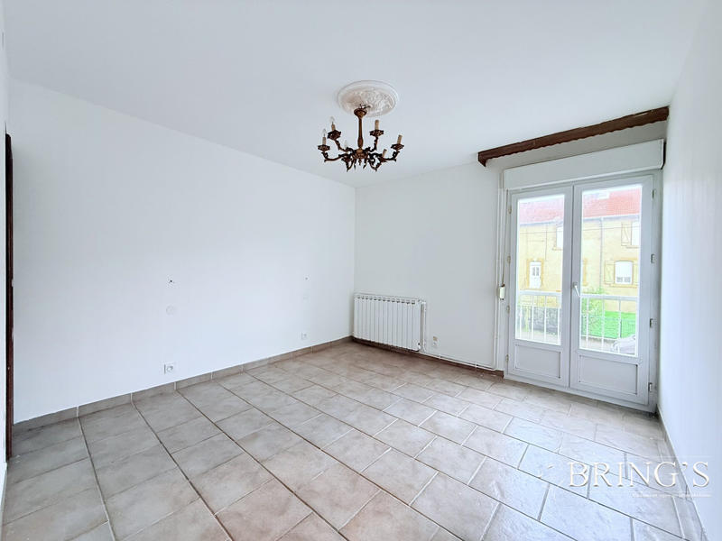 Appartement - 87 m² - 5 pièces