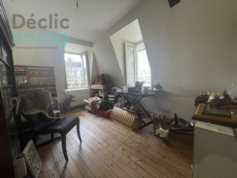 Appartement - 98 m² - 5 pièces