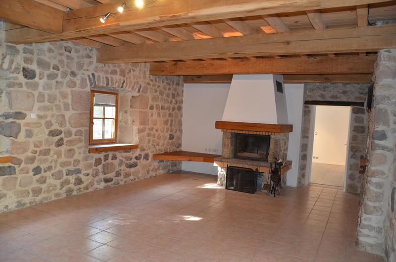 Maison en pierre - 212 m² - 6 pièces