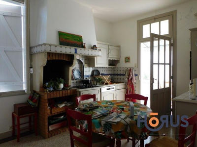 Viager - Maison - 137 m² - 6 pièces