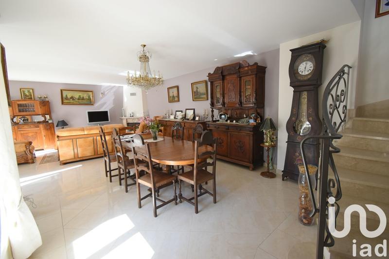 Maison - 160 m² - 5 pièces