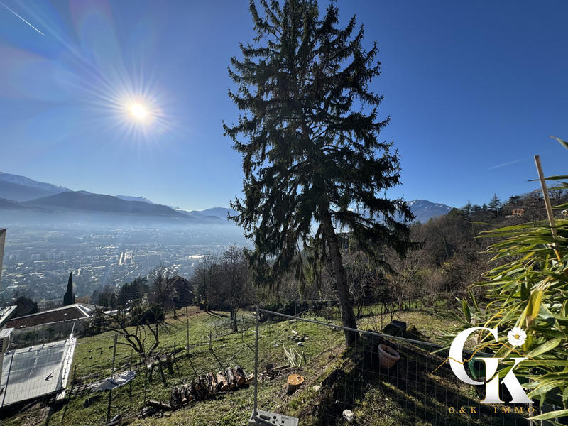 Appartement - 106 m² - 4 pièces