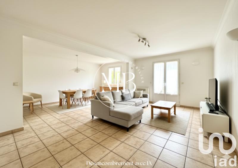 Appartement - 100 m² - 5 pièces