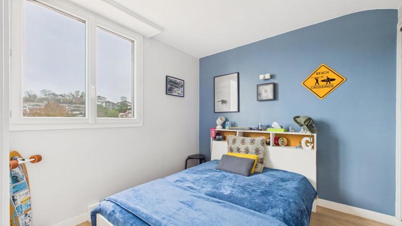 Appartement - 107 m² - 5 pièces